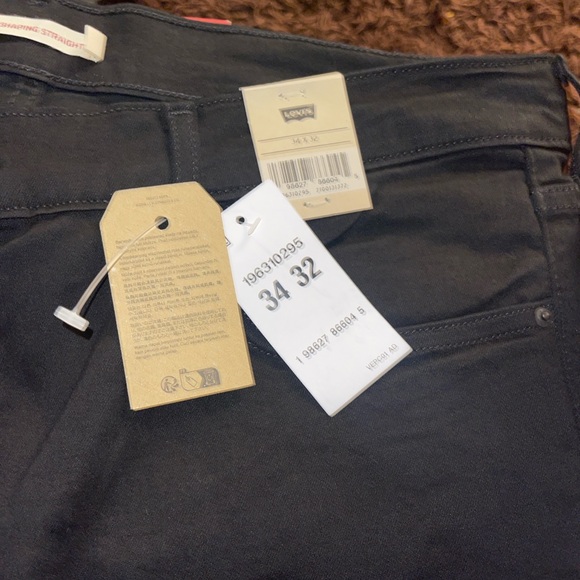 Levi's Women's Black Straight Leg Jeans - Picture 5 of 5